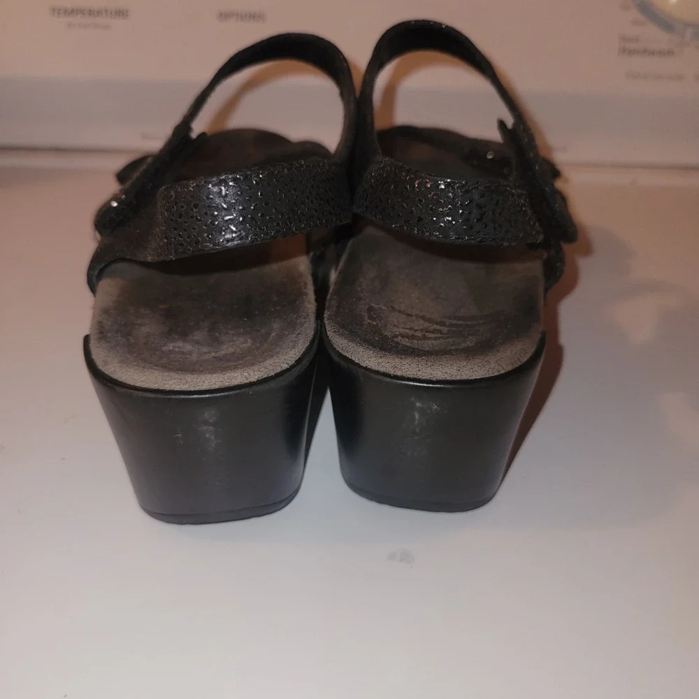 Dansko Sophie Metallic Print Leather‎ Wedge Sandals EU 38 US 7.5-8 Black